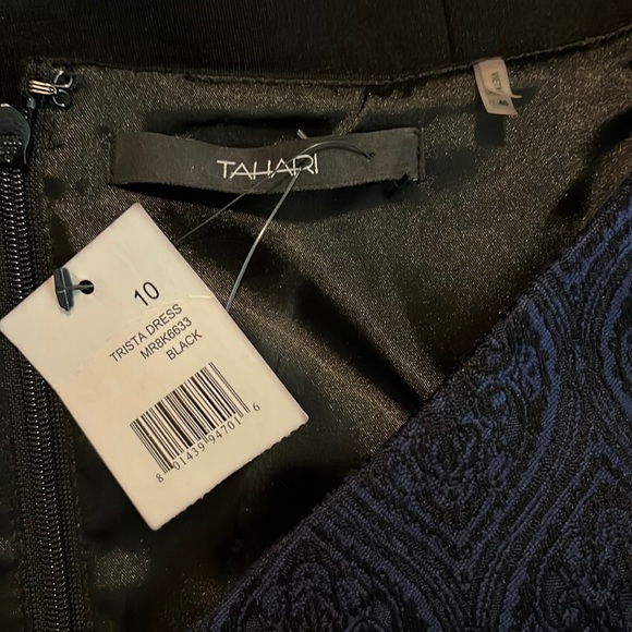 TAHARI Size 10 TRISTA Sheath DRESS  
V-Neck Textured Navy/Black Dress $329 NEW - Picture 9 of 16